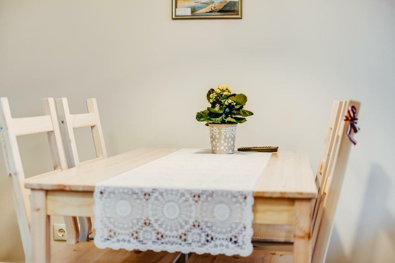 Bestes Apartamenti Koceni Dış mekan fotoğraf